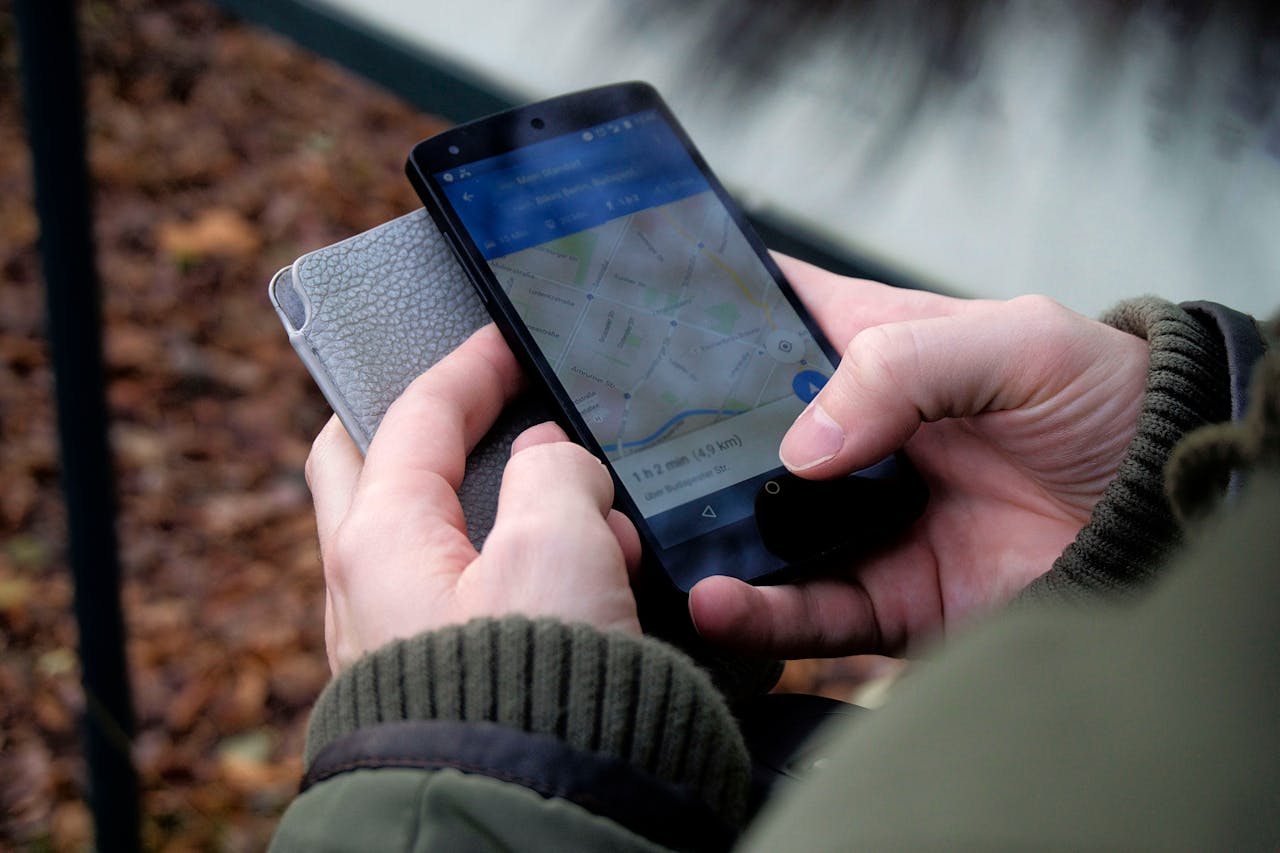 Remote Call Recorder & GPS Location App for Family & Employees
