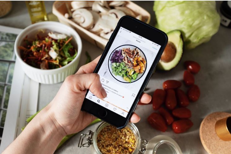 Food blogging on Instagram
