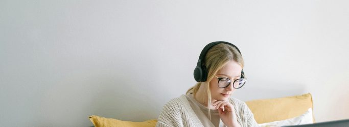 6 Ways to Find Somebody Online