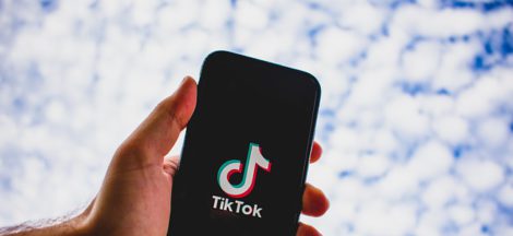 How To See Who Viewed Your TikTok Profile and Videos in 2022? [Basic Guide]
