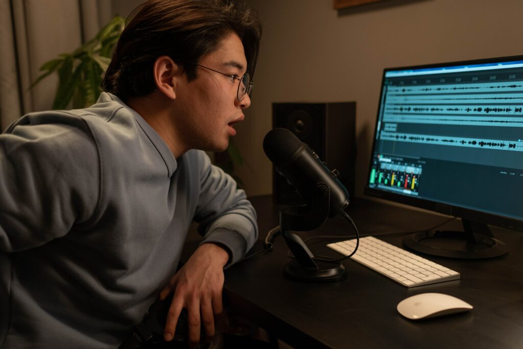 4 Best Programs to Add a Voice-Over to a Video