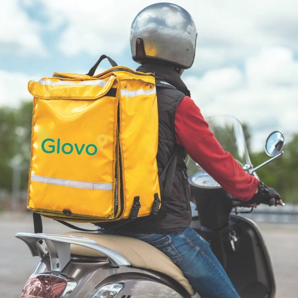 Delivery App Glovo agrees to Spain’s Riders Law and will recruit thousands of couriers