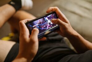 Instant Play: Why Fast-Loading Mobile Games Win More Users?